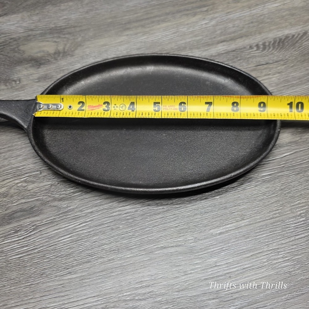 Traditional Castiron Basic Essentials Oval Fajita Skillet Black 9x7 Cast Iron - Picture 12 of 13